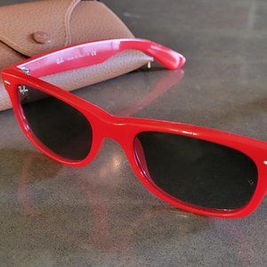 Ray-Bans: Red Wayfarers